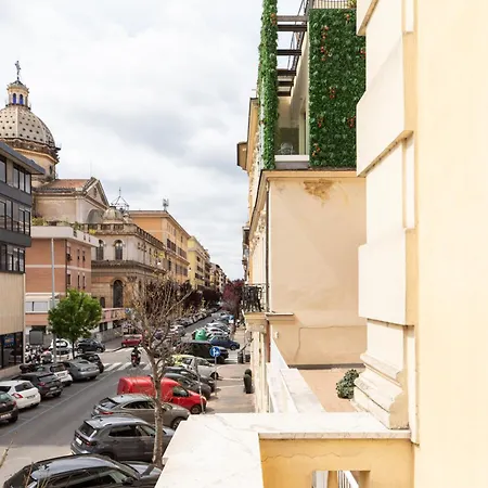 Iflat Stylish & Cozy Vatican Peaceful Gem